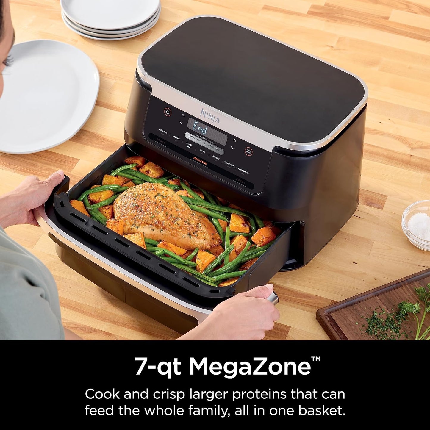 Foodi 6-In-1 Dualzone Flexbasket Air Fryer with 7-Quart Megazone, Basket Divider, and Smart Finish - Black