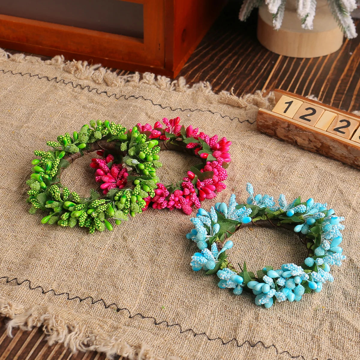 Christmas Artificial Candle Base Decorative Wreath Ring  Wreath Artificial Leather Wedding and Family Table PartyDecoration